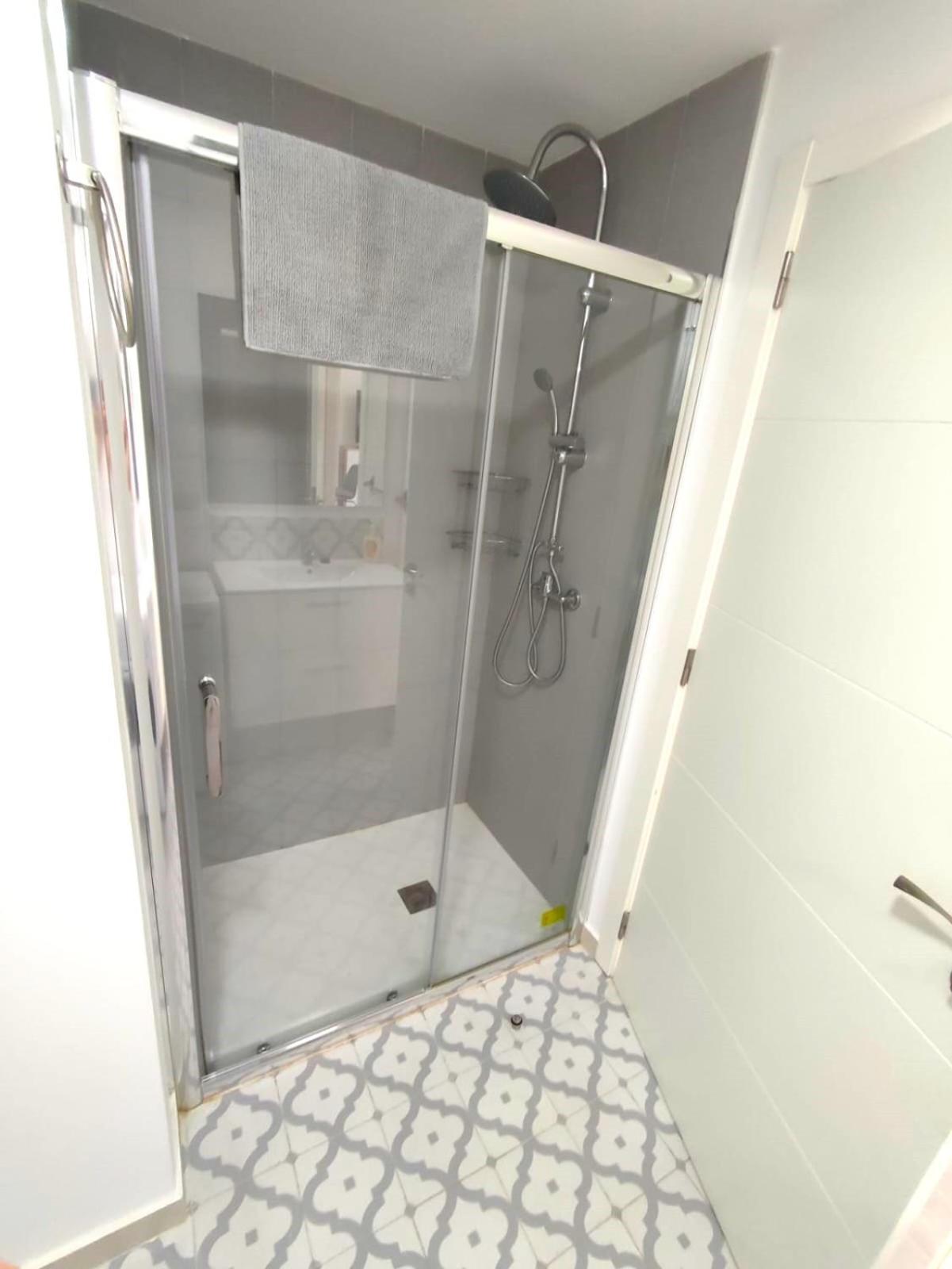 Apartament Near The Ocean In Playa San Juan Luaran gambar